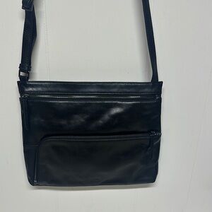 Margot Black Messenger Bag Sleek Design